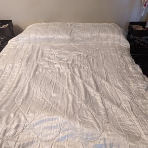 Vintage silk champagne colored striped comforter, full size